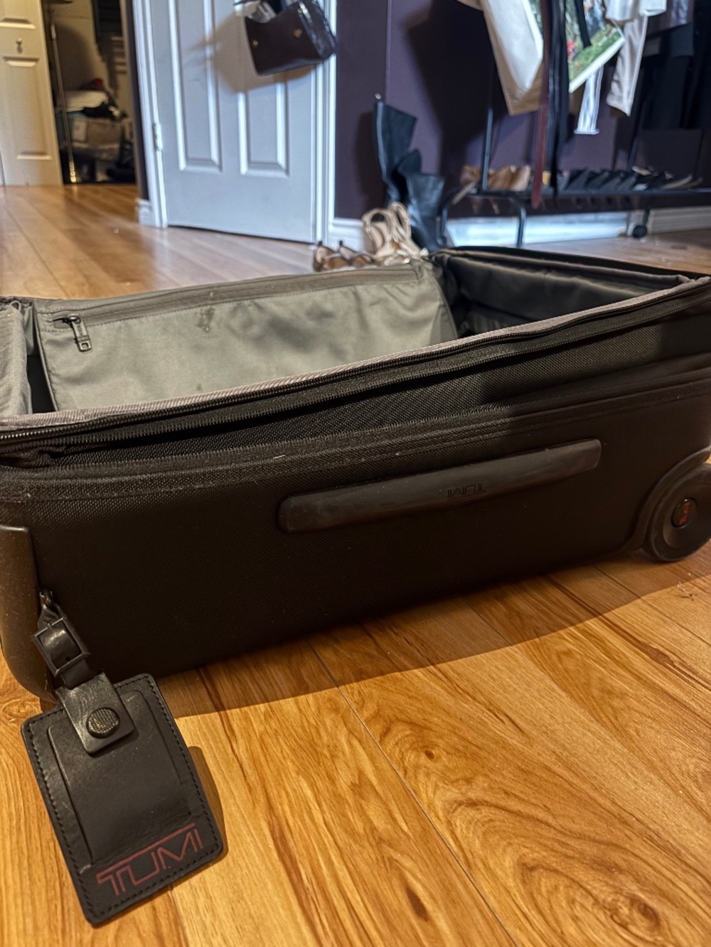TUMI Carry-On Luggage – Black (Premium Quality, Good Condition)